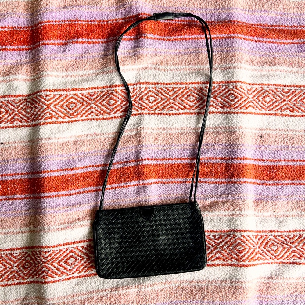 Vintage Style Black Woven Crossbody Bag